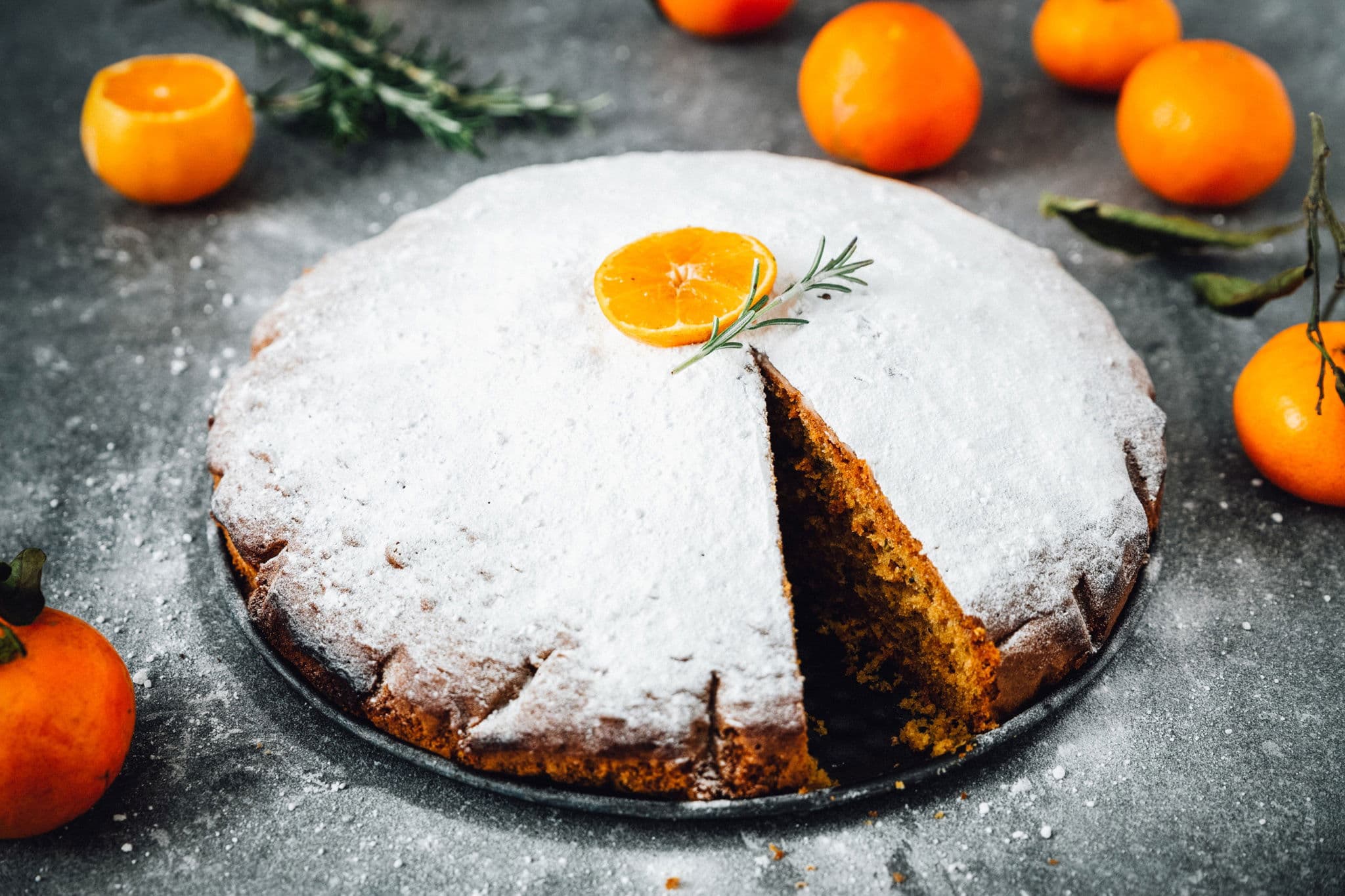 Gezond recept: Olijfoliecake met mandarijn en rozemarijn