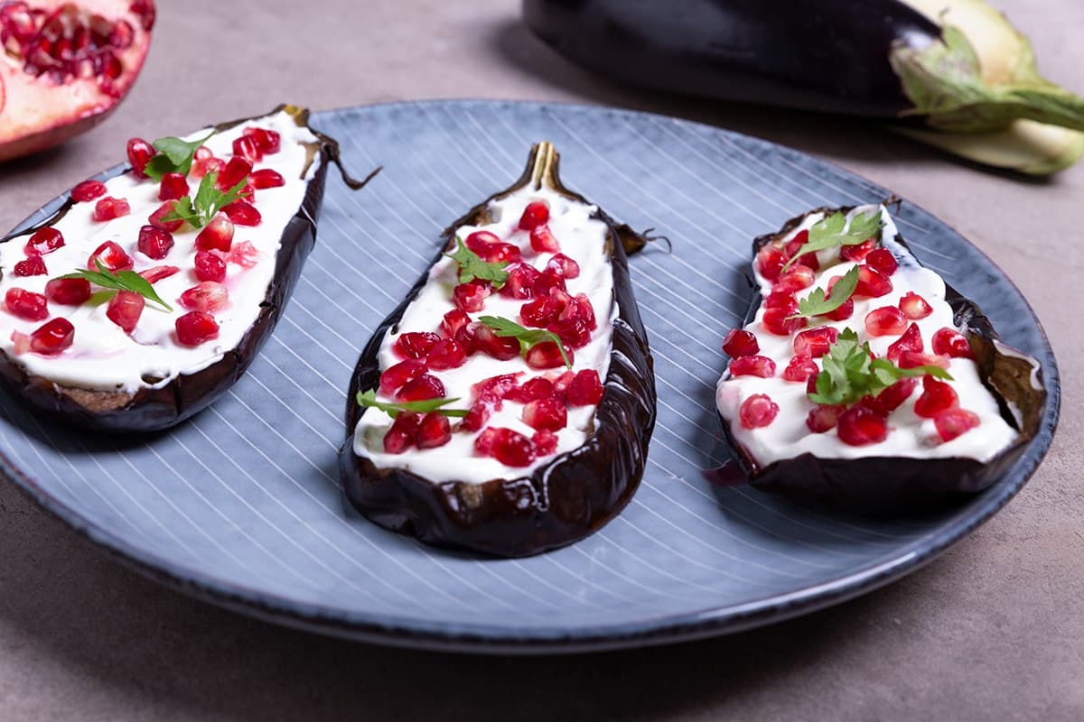 Lekker gezond! Aubergine met granaatappel uit de oven