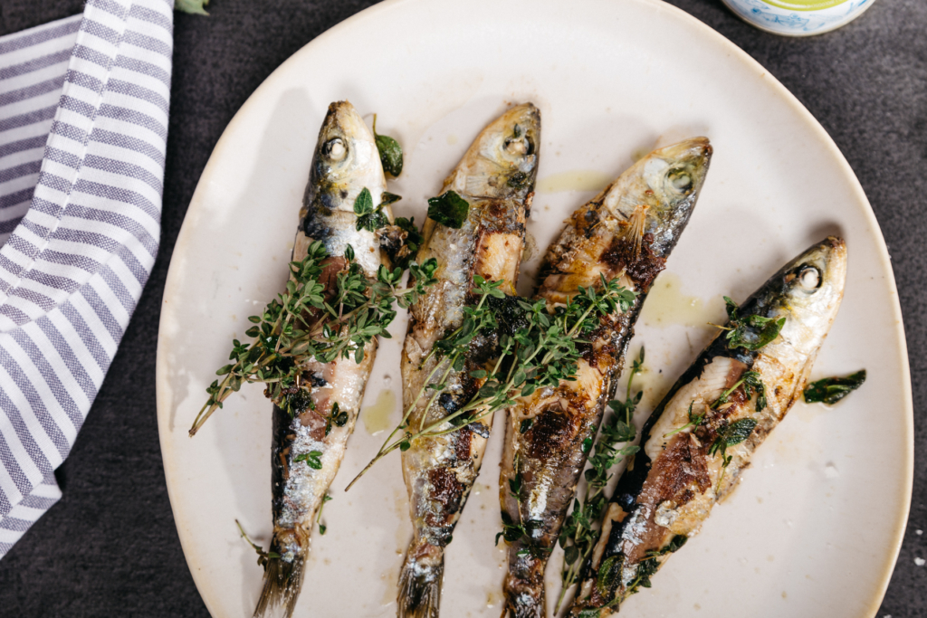 Simpel, gezond en oh zo lekker: gegrilde sardines met olijfolie en zeezout 1